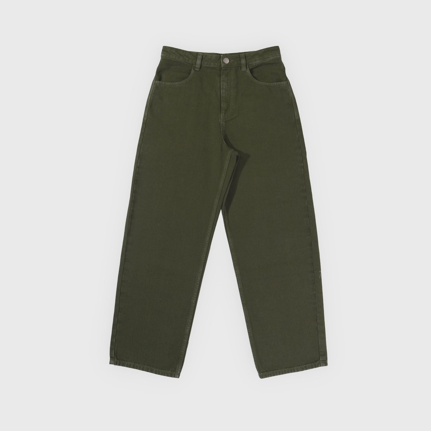 Pantalon 4P avec dessin imprimé au laser haute définition sur tout le dos du pantalon.
Toile 100% coton teint en pièce.
Surpiqûres gros fil ton sur ton.