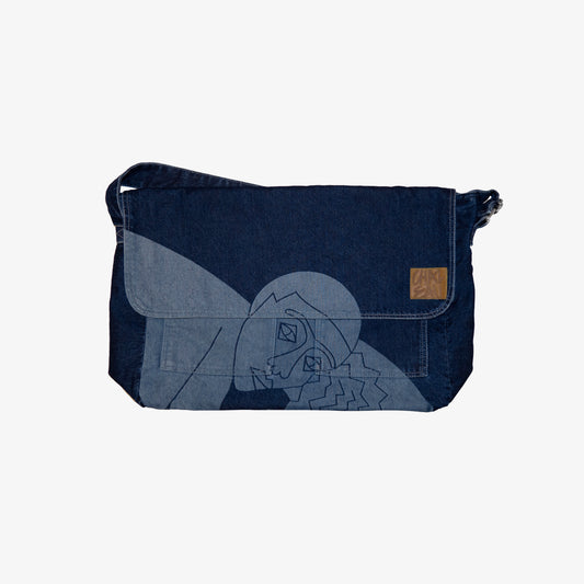 sac grand format avec bandoulière en jeans denim graphique à motif artistique et original. Sac pratique grande contenance.
