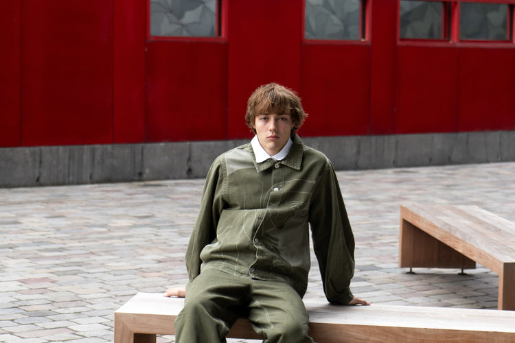 vestes en denim imprimés au laser, coupe large et confortable, pour homme et femme, mode urbaine et contemporaine, 100% coton, atelier chazeau