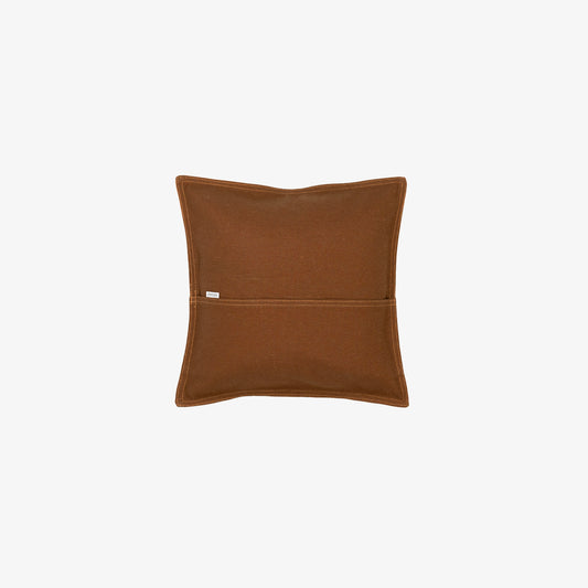 coussins de créateur artistique et original Coussin carré 40x40cm imprimé au laser en plein sur le devant. Surpiqûres contrastées blanches gros fil.