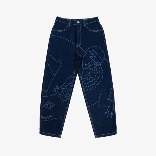 Dessin au trait imprimé au laser placé sur le devant du pantalon.
À poser sur la taille ou descendu sur les hanches pour accentuer le style loose du modèle.
Base tissu : denim deep indigo rinse 100% coton. Surpiqûres contrastées blanc optique. Bouton et Jacron cuir embossé personnalisés Chazeau.