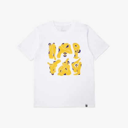 Motif jaune et violet imprimé en sérigraphie. T-shirt col rond coupe droite 100% coton biologique. Convient aux peaux les plus sensibles. Plus respirant et perméable, le tissage est fin et serré, on réduit les poches d’air à l’intérieur des mailles, à l’origine d’effet thermique. 220 g/m² la toile est épaisse, résistante et durable.