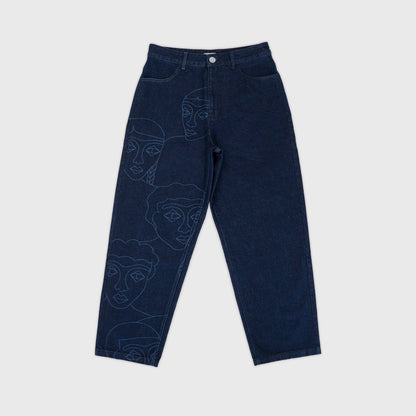 Pantalon 4P en denim indigo 100% coton avec impression laser haute définition sur la jambe. Atelier Chazeau, marque française de streetwear premium mixte.